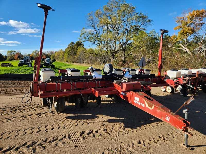 white 6100 planter parts diagram